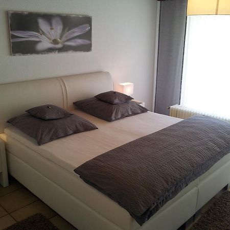Gaestehaus Lohmann Hotel Bullay Ngoại thất bức ảnh